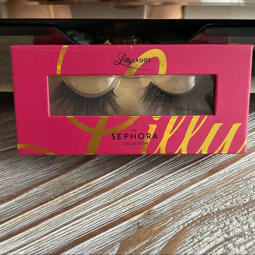 Lilly Lashes for Sephora in style Miami
